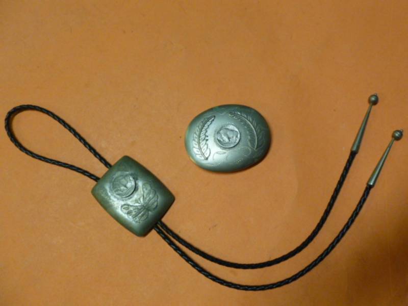 lot 137 image: Collectible