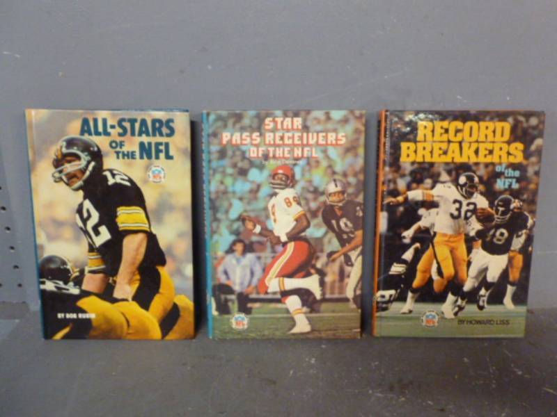 lot 164 image: Sports Collectible