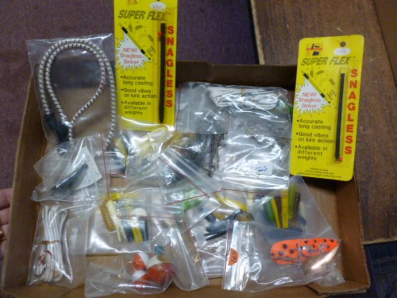 lot 176 image: Fishing Items