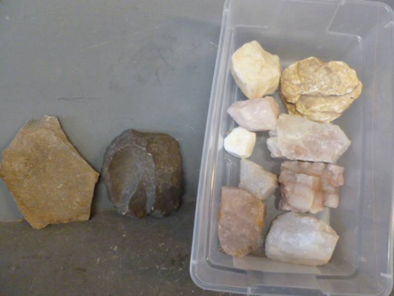 lot 201 image: Collector Rocks