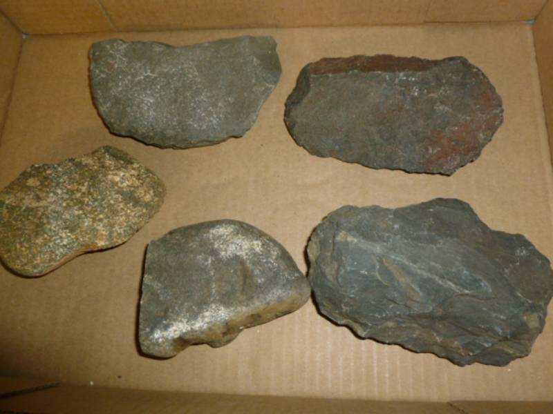 lot 204 image: Collector Rocks