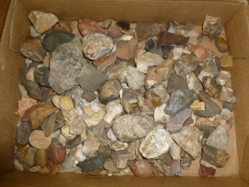 lot 205 image: Collector Rocks