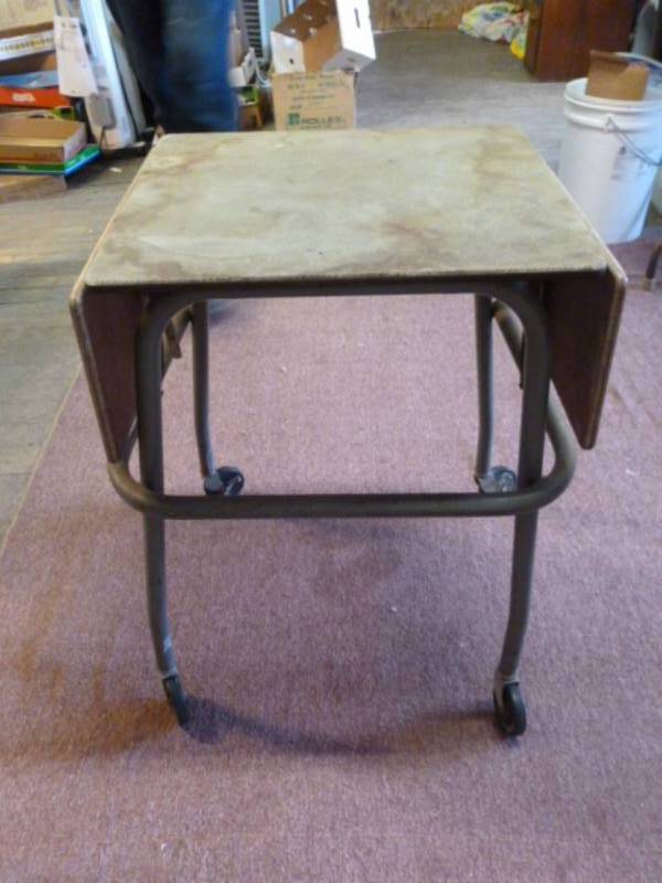 lot 217 image: Vintage Typewriter Table