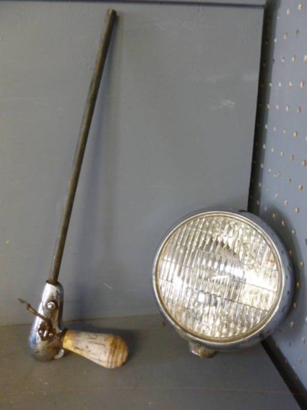 lot 224 image: Vintage Spotlight