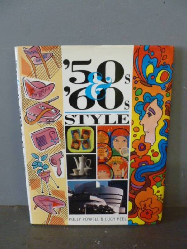 lot 276 image: Collector Book