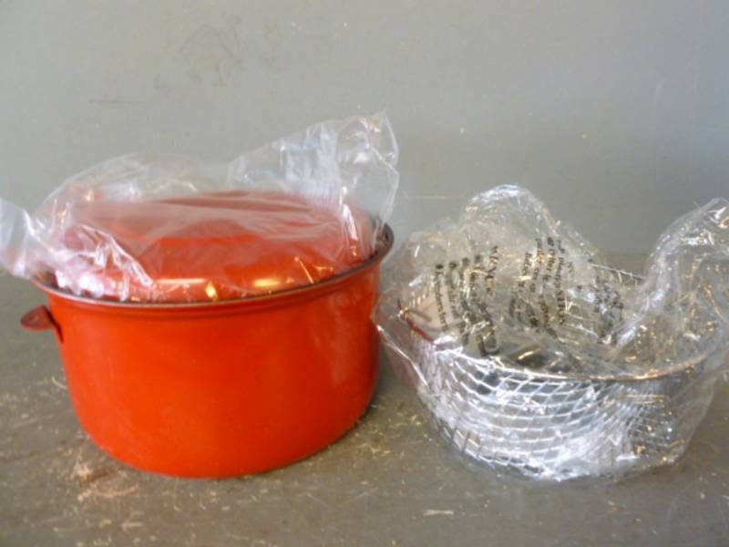 lot 301 image: Kitchen