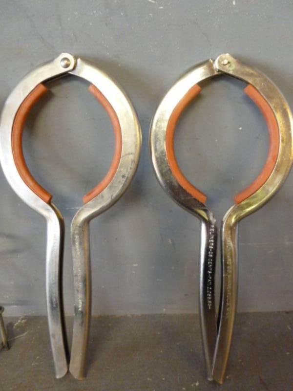 lot 331 image: Vintage Kitchen