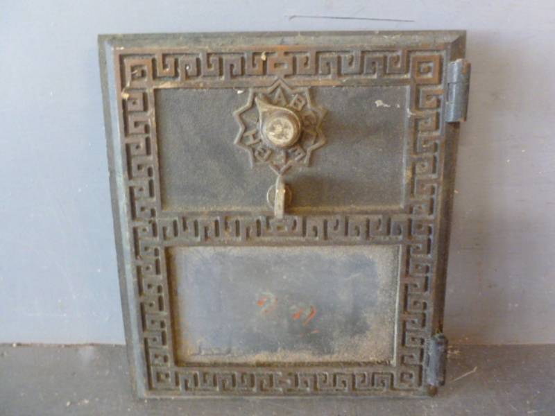 lot 350 image: Vintage Post Office Box Door