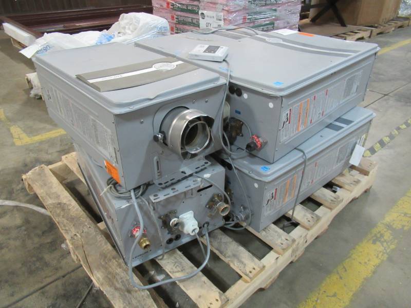 lot 4 image: Pallet of 6 Rheem Ecosense Natural Gas Mid Efficiency Indoor Tankless Water Heaters - Used