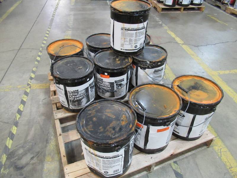lot 25 image: 10 Containers of brewer cote plastic wet surface roof cement 5 gallon