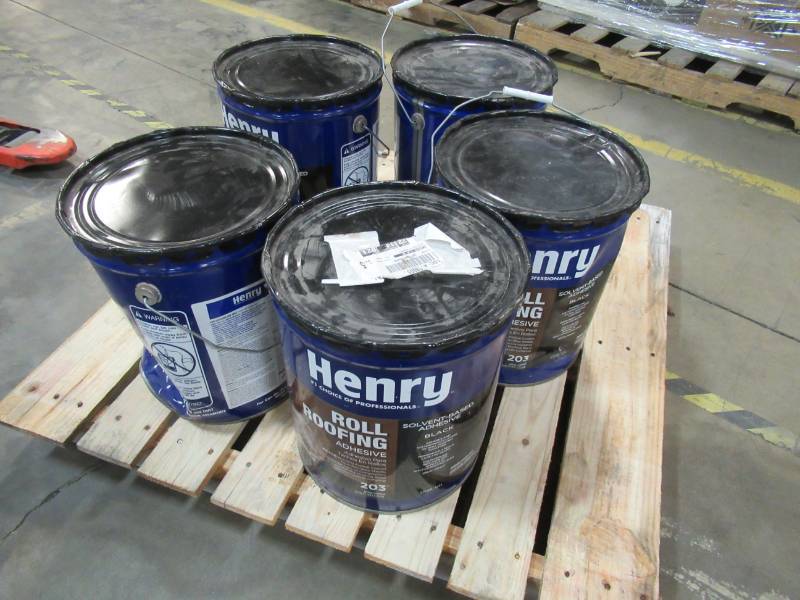 lot 27 image: 5 Containers of HENRY HE203071 5 Gallon Cold Application Roll Roofing Cement.
