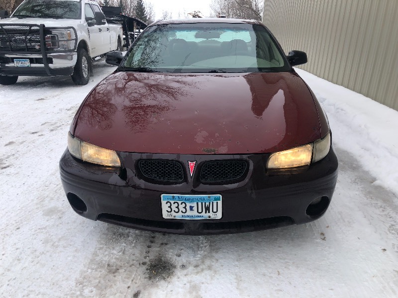 2002 PONTIAC GRAND PRIX NO RESERVE