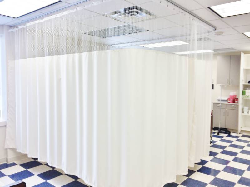 Medical Patient Room&nbspHigh Ceiling Hospital Lab Clinic Privacy Curved Room&nbspCurtain Dividerand Tracking Rail - Like New Condition Measurements To Come