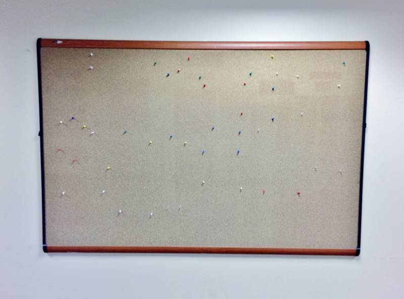 Large Quartet Bulletin Board - 6 x 4 - Great Condition