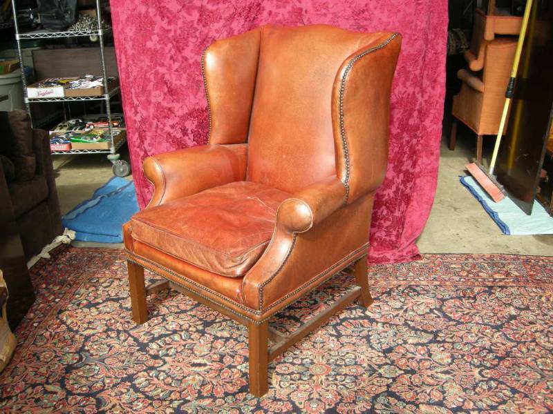 lot 15 image: Vintage Leather Chair - Made in England
