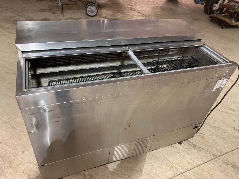 Perlick Stainless Steel Reach-In Refrigerator, Model 8365ASSUL-1Runs Cools