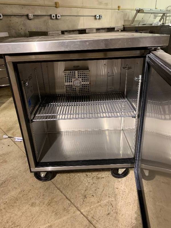 True Single Door Under Counter  Cooler T-SSU-27- Runs Cools