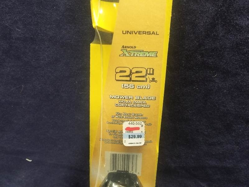 lot 33 image: Arnold Extreme 22 Universal Mower Blade