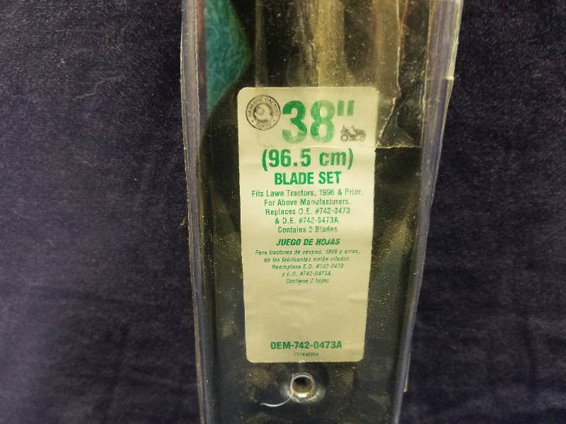 lot 50 image: Genuine Factory Parts Lawn Tractor Blade Set -  Fits Deep Decks
