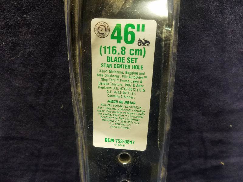 lot 52 image: Genuine Factory Parts 46 3-Blade Set