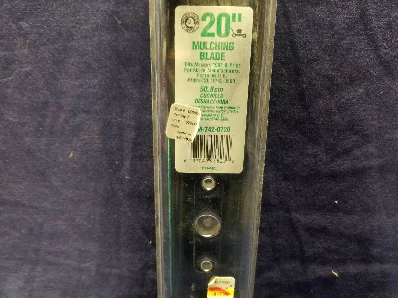 lot 54 image: Genuine Factory Parts 20 Mulching Blade