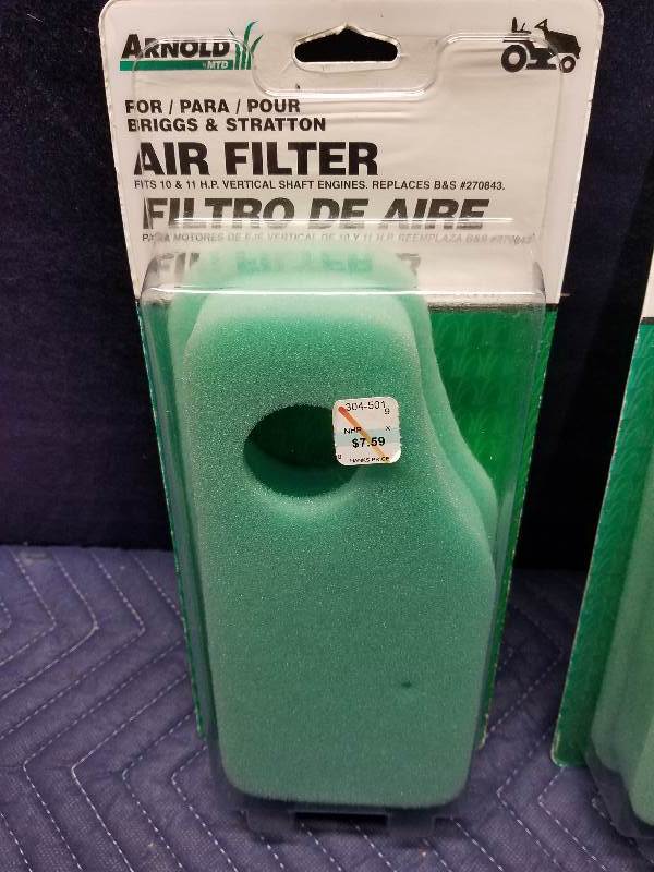 lot 55 image: Arnold Briggs & Stratton Air Filter