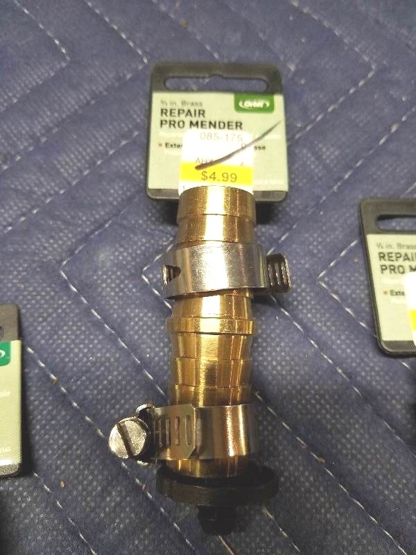 lot 88 image: Orbit 34 Brass Repair Garden Hose Splice