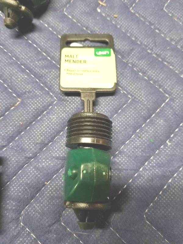 lot 120 image: Orbit 12 Male Hose Menders