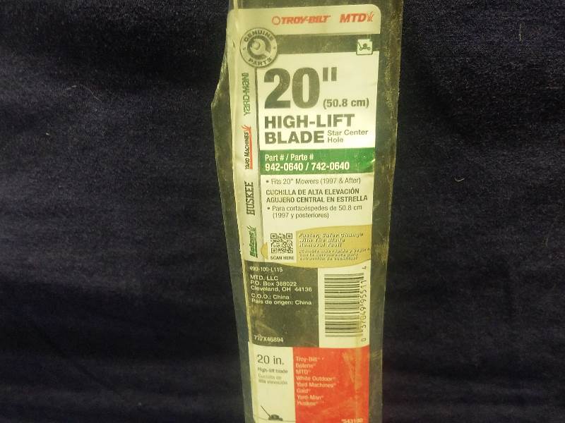 lot 155 image: 20 High Lift Blades