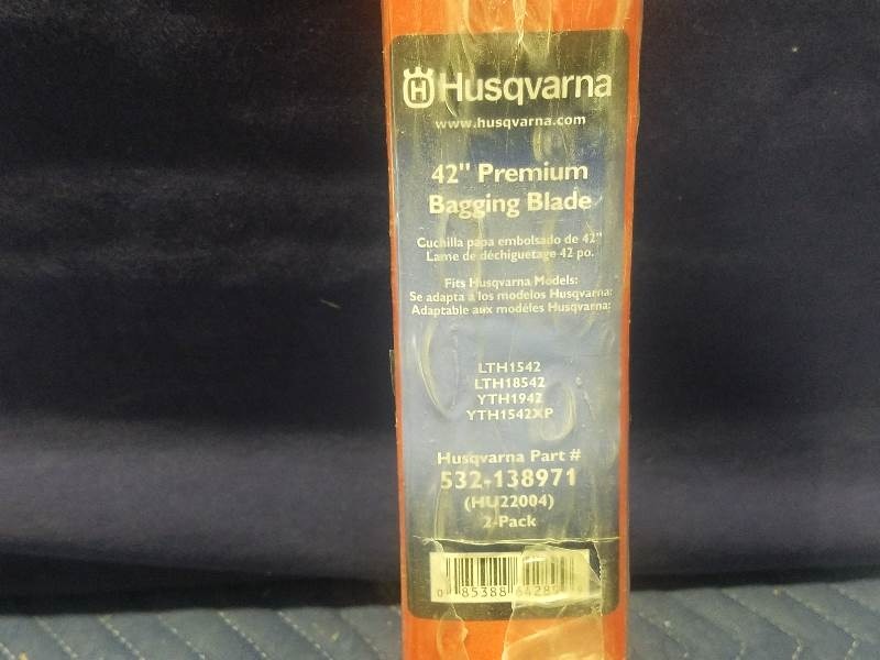 lot 156 image: Husqvarna 42 Premum Blades
