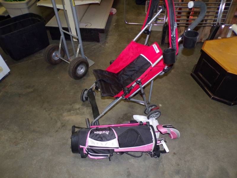 lot 100 image: Stroller and kids golf set