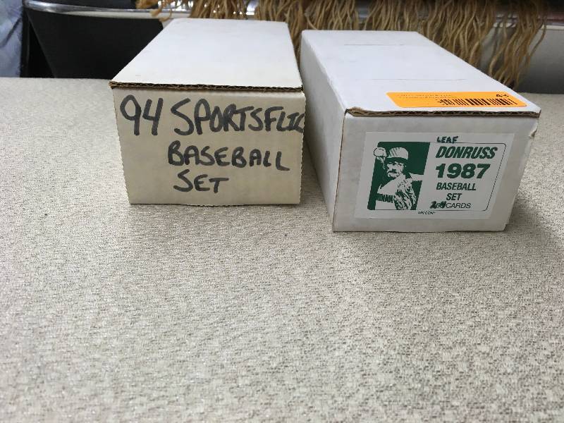 lot 43 image: 1994 Sportsflic Baseball Cards Set & 1987 Donruss Baseball Cards Set