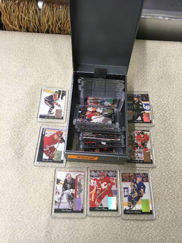 lot 56 image: NHL Cards