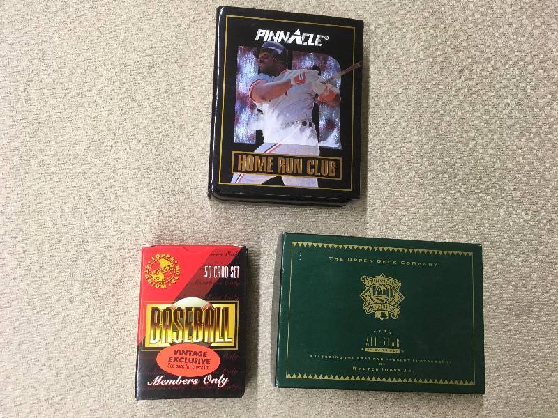 lot 72 image: Three Packs Of Baseball Cards