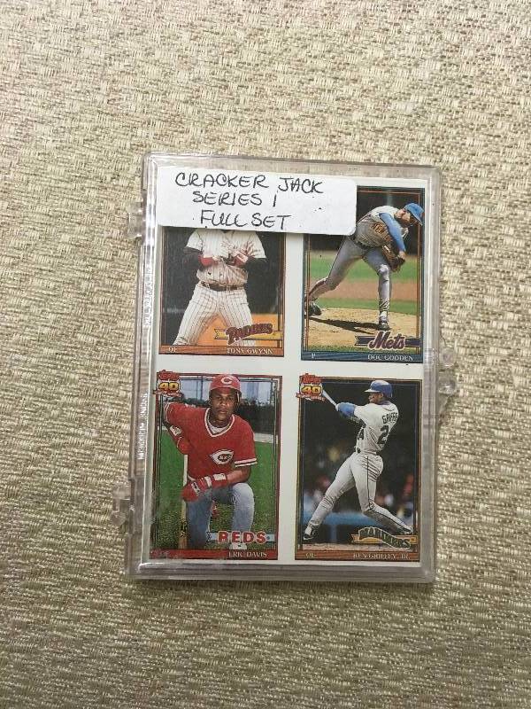 lot 76 image: Cracker Jack Series 1 Full MLB Card Set