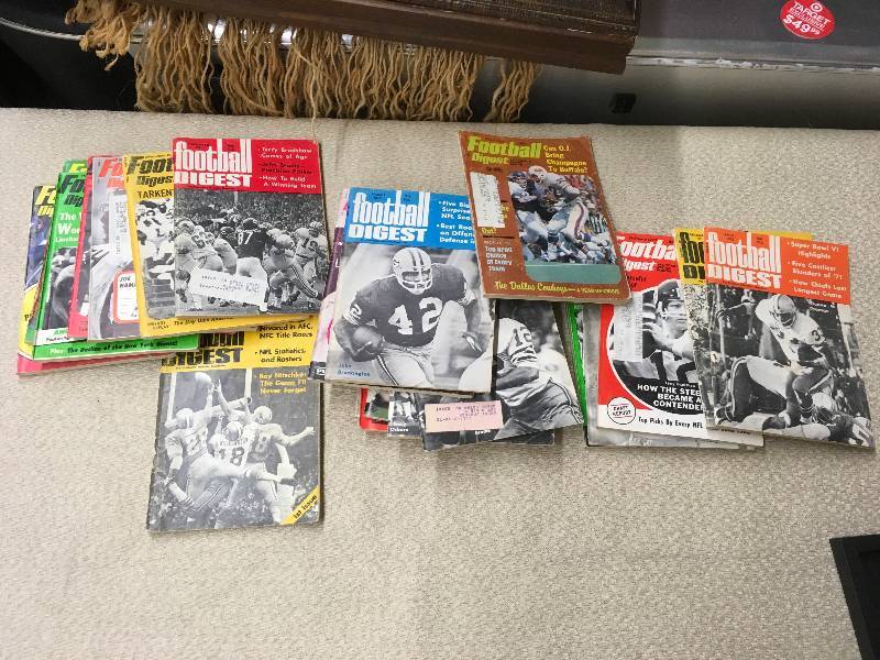 lot 80 image: Vintage Football Digest Magazines
