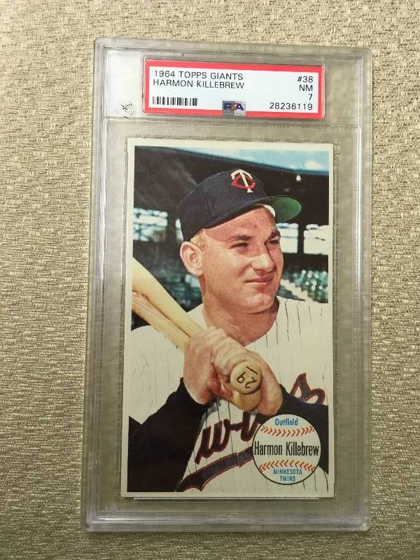 lot 85 image: Graded 1964 Topps Giants Harmon Killebrew Card - Beautiful