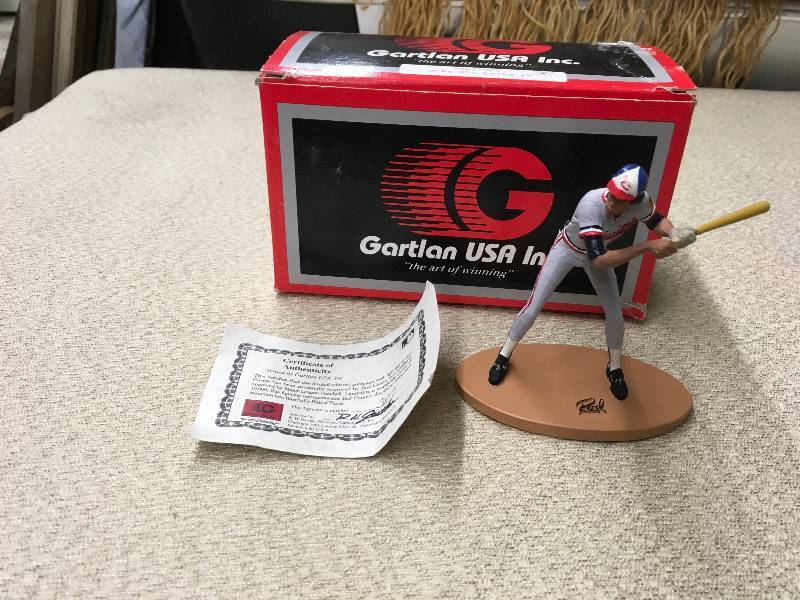 lot 20 image: Rod Carew Porcelain- Cast Figurine