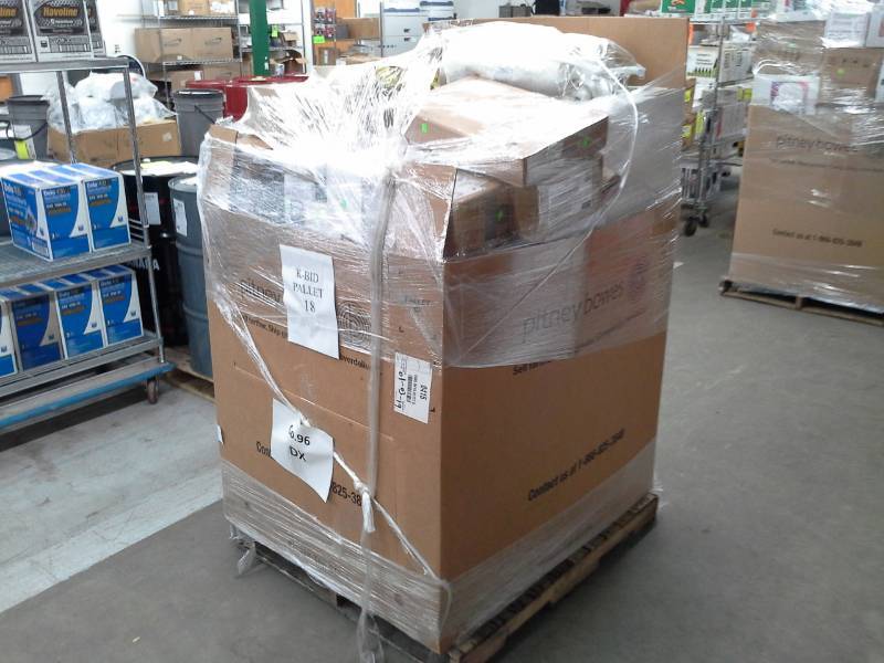 Pallet of Returned Items