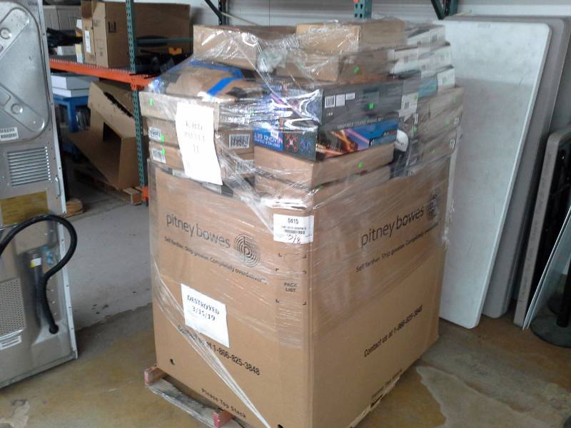 Pallet of Returned Items