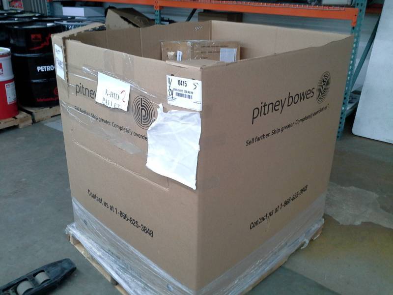 Pallet of Returned Items