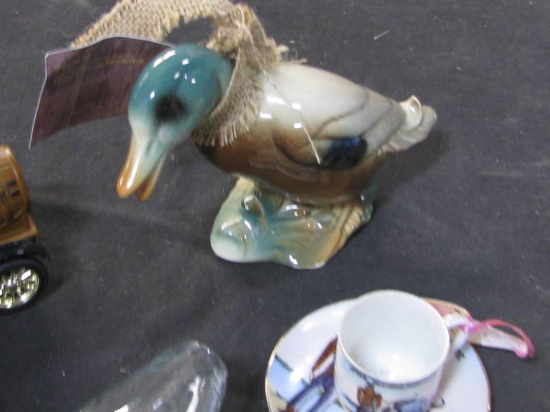 lot 59 image: Pottery & Glass