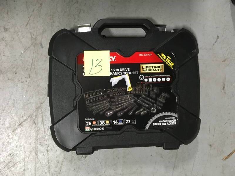 lot 13 image: Husky 14 in., 38 in. and 12 in. Drive 100-Position Universal SAE and Metric Mechanics Tool Set (105-Piece) open box not used