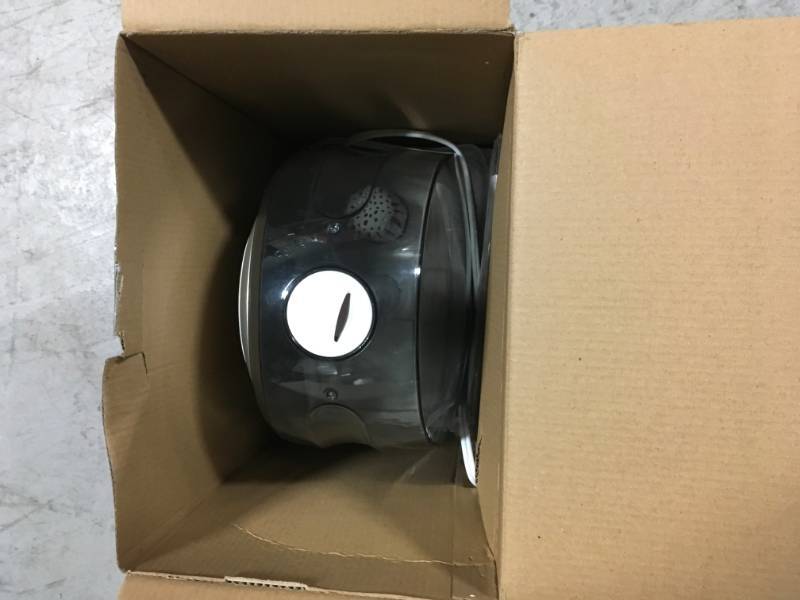lot 18 image: Air Innovations 1.4 Gal. Cool Mist Digital Humidifier for Large Rooms Up To 400 sq. ft. in very good condition
