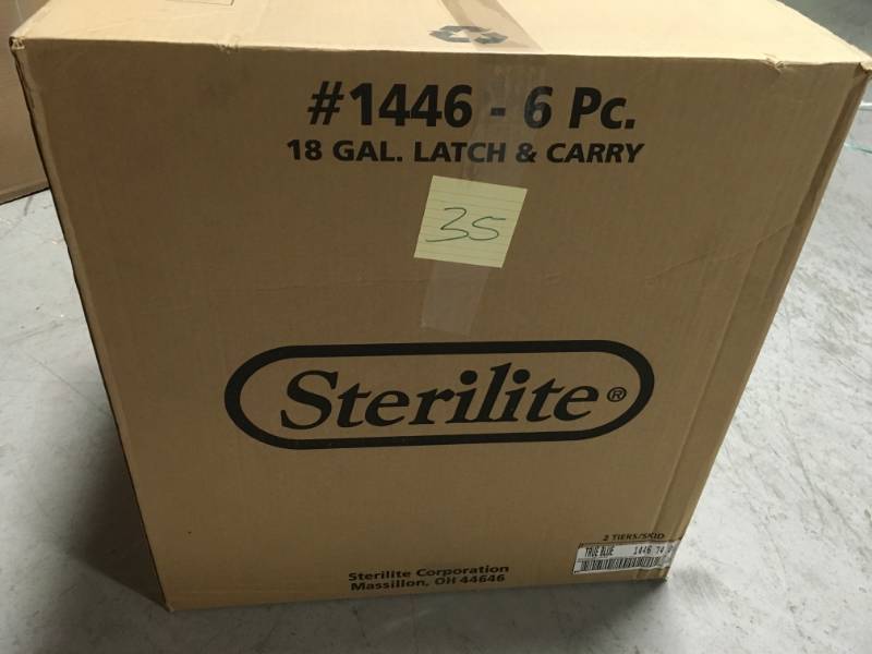 lot 35 image: Sterilite 18 Gal. Latch and Carry Tote QTY 6 in very good condition