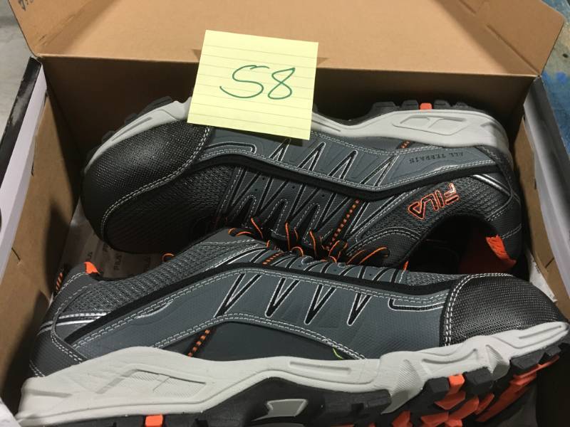 lot 58 image: Fila Mens Memory at Peak Composite Toe Trail Running Shoe, CastlerockBlackVibrant Orange, 10.5 Medium US not used