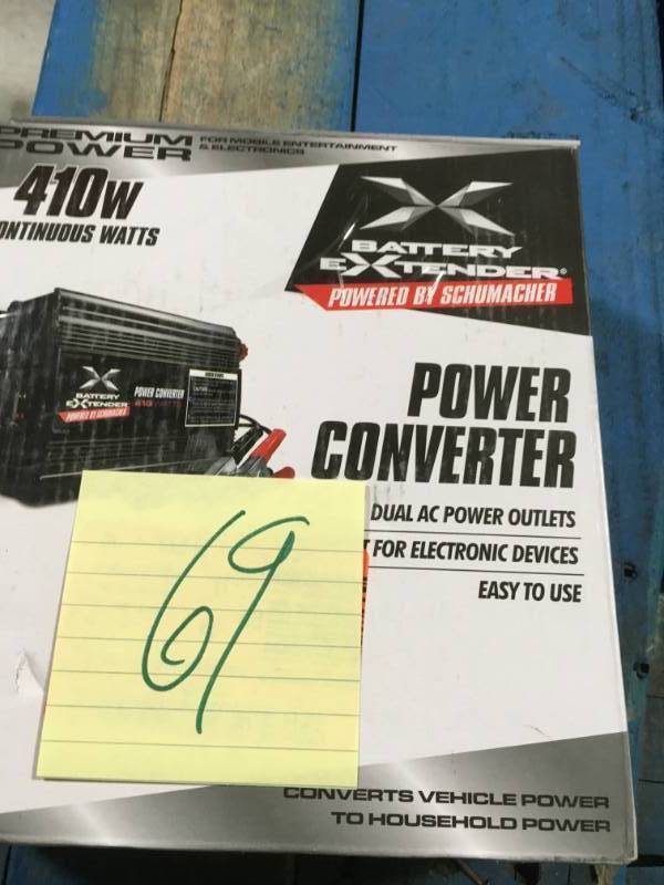 lot 69 image: Schumacher Battery Extender 12-Volt, 410-Watt Power Converte in very good condition