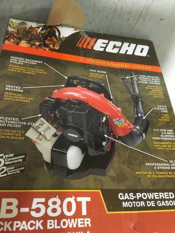 lot 93 image: ECHO 215 MPH 510 CFM 58.2cc Gas 2-Stroke Cycle Backpack Leaf Blower with Tube Throttle in very good condition