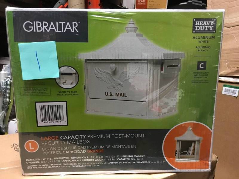 lot 1 image: Gibraltar Mailboxes Hamilton White Locking Aluminum Large Post-Mount Mailbox in good condition