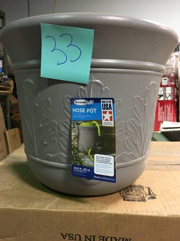 lot 33 image: Suncast Grey Resin Hose Pot in very  good condition